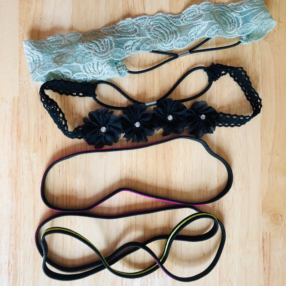 3 athletic type headbands and 2 fashion headbands juniors/womens euc